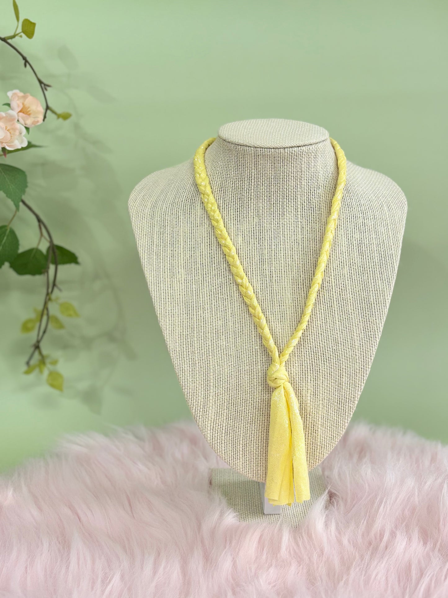 Collar de trapillo