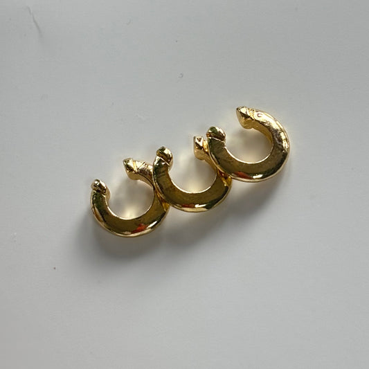 Ear cuff