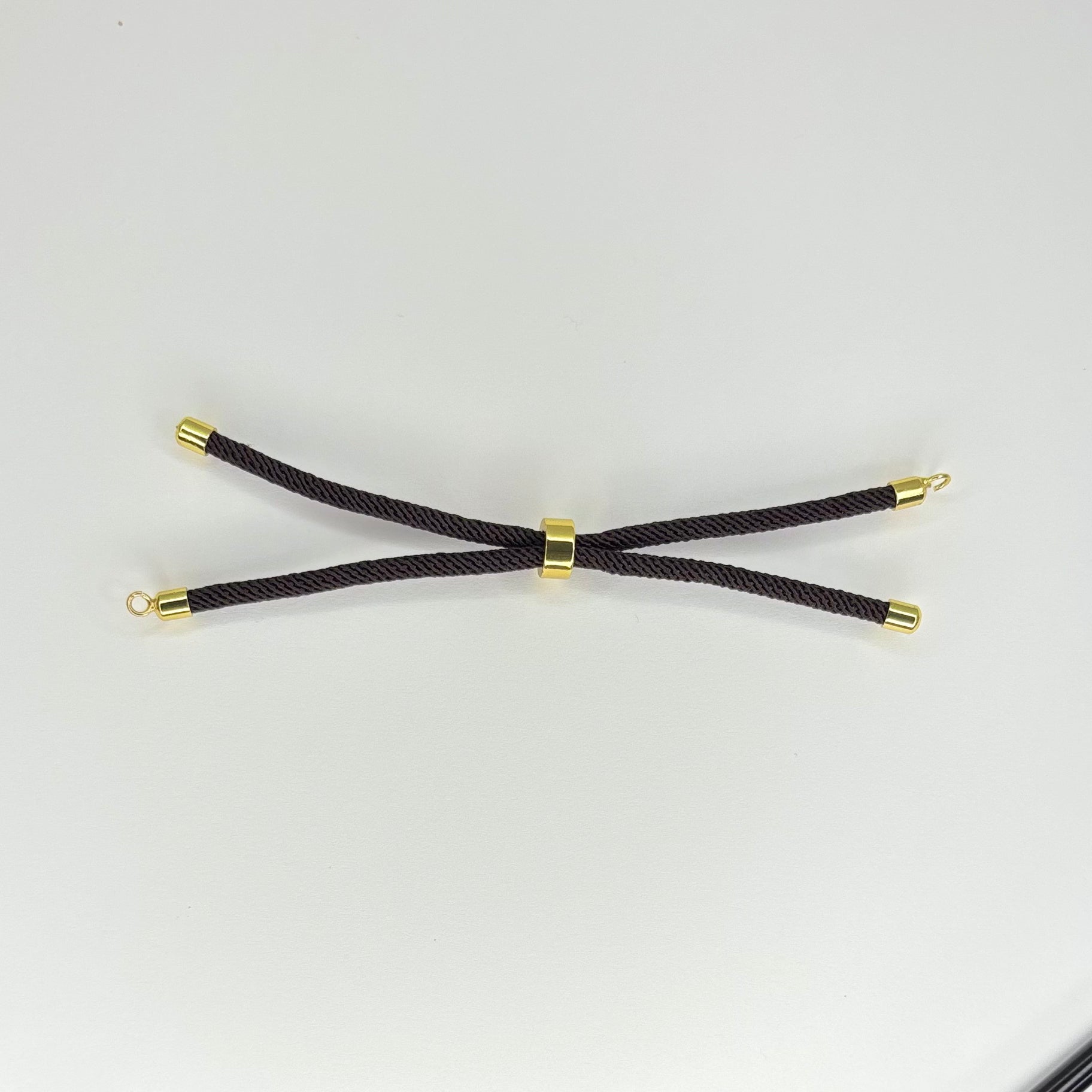 Pulsera de cordón