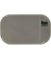 Sticky bead mat